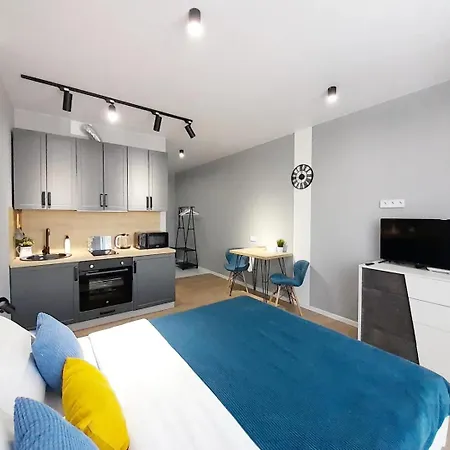 Apartment Central Avec Commodites *